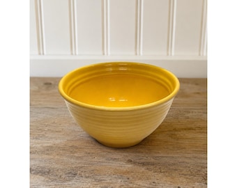 VTG Bauer Pottery 12 Yellow Ring Ware Mixing Bowl w 2 Rings Inside Bowl