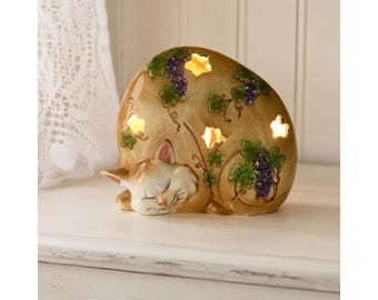 VTG Whimsical Sleeping Cat Ceramic Electric Nightlight Tealight Holder
