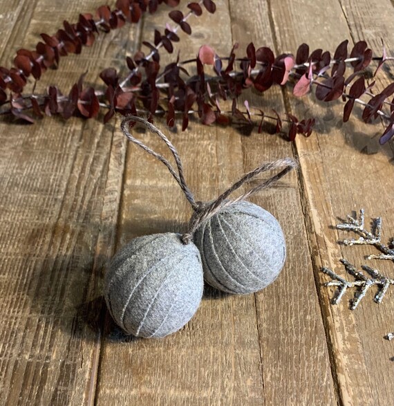 Handmade Grey Wool Christmas Tree Bauble, Christmas Decoration / Festive Ornament - Small