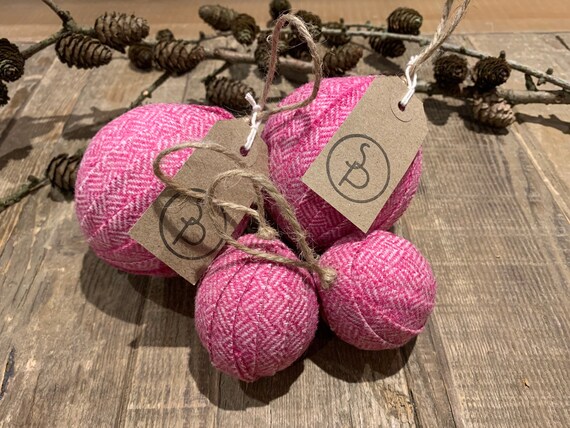 Handmade Wool Christmas Tree Bauble, Christmas Decoration / Festive Ornament - Large