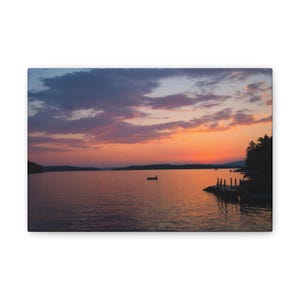 Canvaskunst aan de muur, zachte zonsondergang over meer, uitgerekte canvasafdruk, 0,75&quot; diepte, decor van het huis, natuurkunst, landschapsschilderkunst, decor zonsondergang