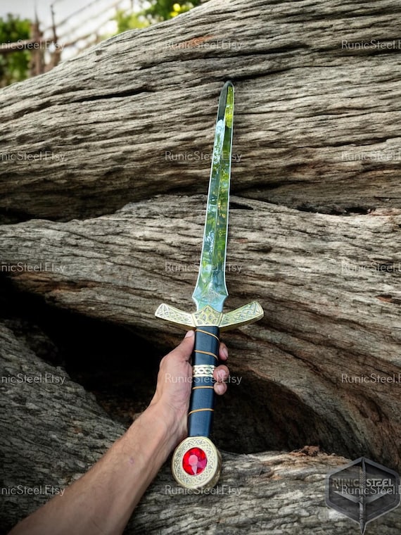 Goldryn Sword Replica, Throne of Glass, Handmade Steel Cosplay Prop