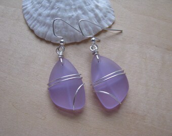 Pendientes de lavanda envueltos en alambre de vidrio marino, estilo lágrimas de vidrio esmerilado morado, joyería de verano, vidrio de playa