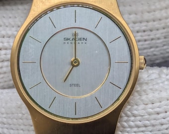 Vintage Skagen Danish Minimalist Watch - Gold Steel Mesh Ultra Slim Design - Scandinavian Luxury Timepiece