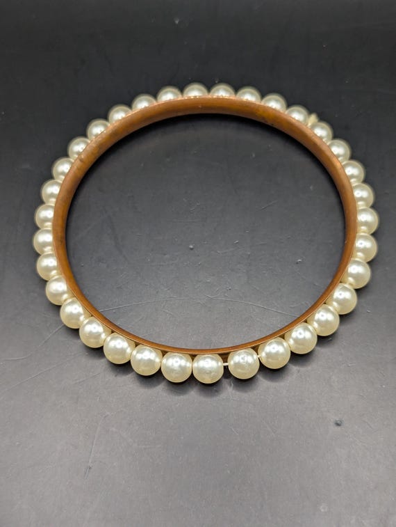 Vintage 1950s Copper Pearl Bangle Bracelet Mid Century Cultured Pearl Costume Jewelry
