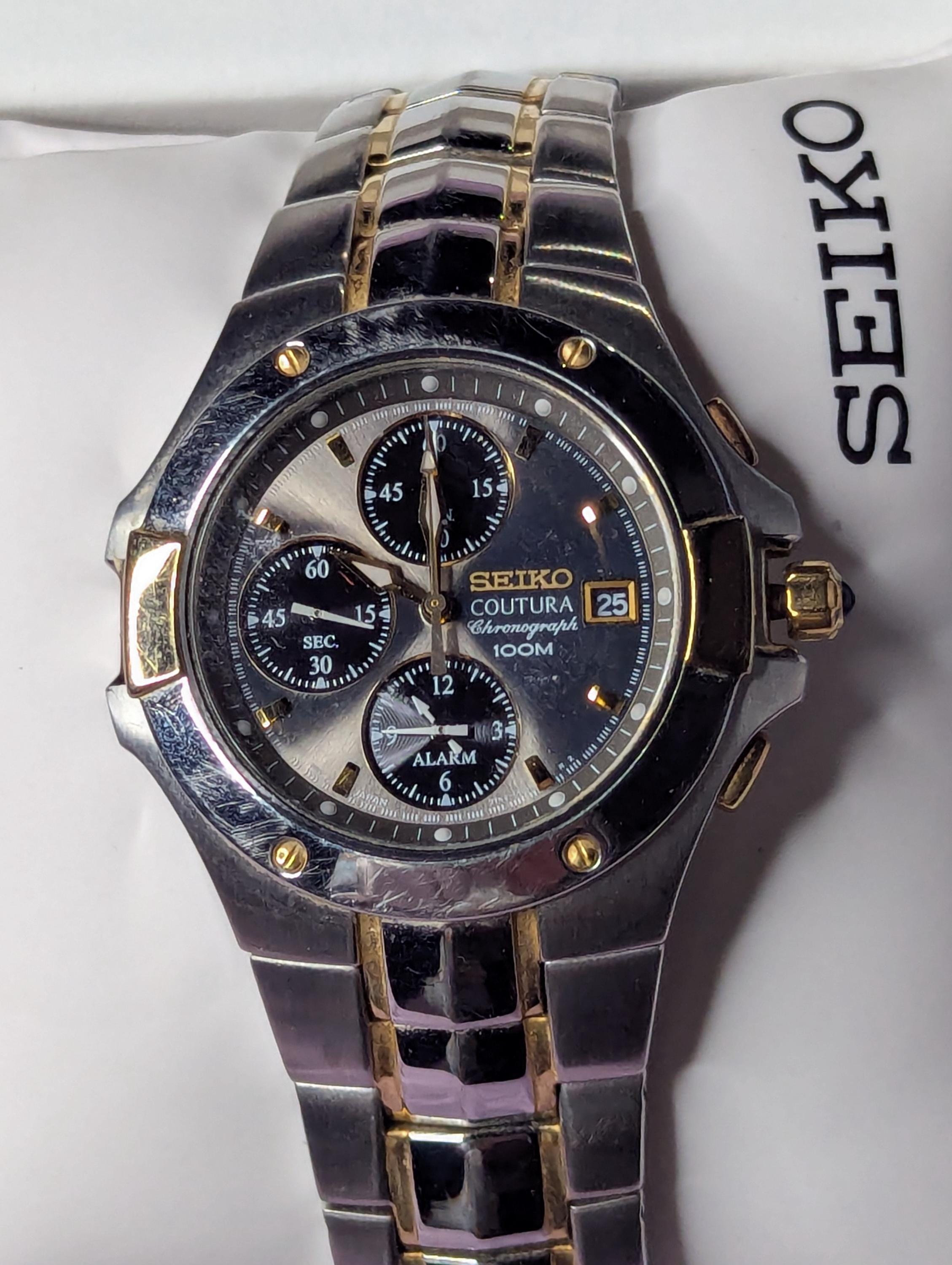 きた、きゅ〜　美品！SEIKO COUTURA 腕時計 ソーラー Vintage Y2K Seiko Coutura Chronograph: Two-tone Sports Watch With