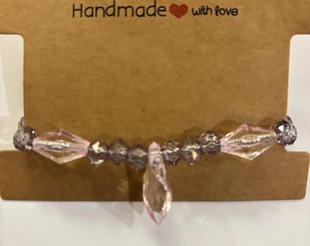 Customizable acrylic bead bracelets on stretch cord