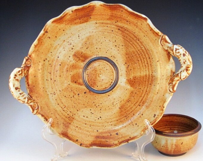 Stunning Chip and Dip Plate With Soft Brown Glaze With Overlapping