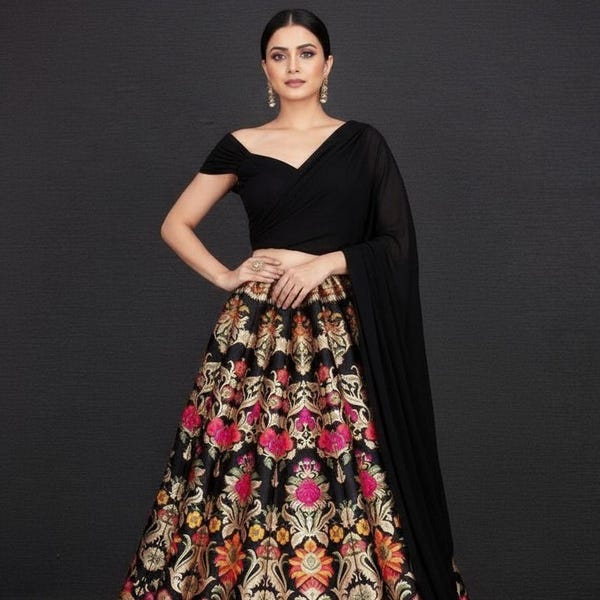 Croptop noir indo-occidental Lehenga Choli Lehenga Choli Réception Wear Lehenga Choli Party wear Lengha Choli Ready made Lahanga Choli