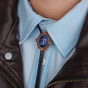 Vintage Sodalite Bolo Tie: Retro Western Cowboy Necktie