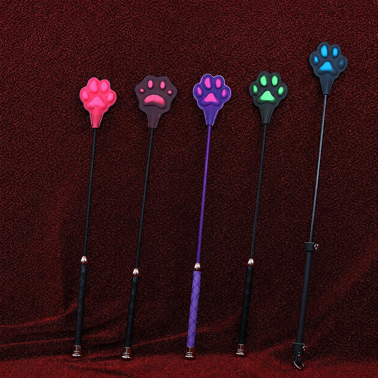 Thermochromic Cat Paw Paddle, Color Changing Leather Paddle, Heat Reactive Riding Crop, Gothic Cosplay Accessory, Alternative Fashion Gift