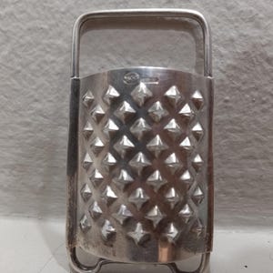 Vintage 800 Solid Silver Nutmeg Grater: Diamond-Punch Surface, Travel Barware Accessory