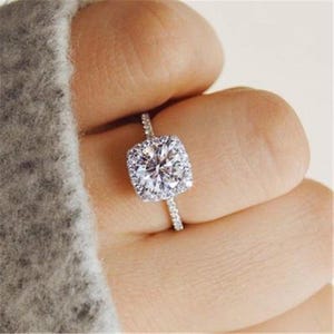 Round Cut Moissanite Engagement Ring, 14K White Gold Proposal Ring, Anniversary Gift for Wife, Bridal Wedding Ring, Sterling Silver Ring