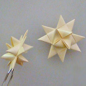 Pearlescent Champagne Paper Strips for making Moravian German Froebel Stars various sizes 50 strips per pack image 2