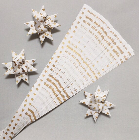 Metallic Xmas Mix Paper Strips for Making Moravian German Froebel Stars  Various Sizes 100 Strips per Pack 