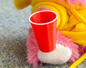 Red Cup Accessory for 17cm Collectible Plush Monster Doll Pendant – Doll Party Prop