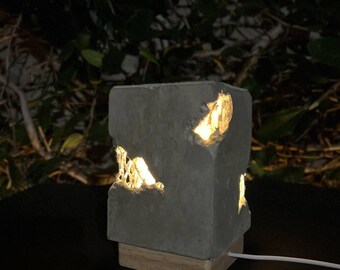Night Light – Handcrafted Concrete Lamp