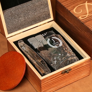 Set de regalo de vaso de whisky personalizado: regalo grabado para padrinos de boda