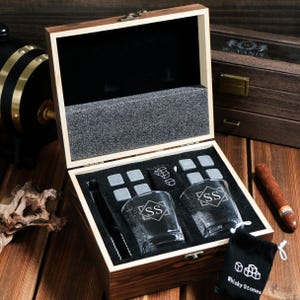 Personalized Whiskey Glass Set with Wooden Box: Groomsmen Gift