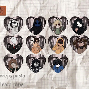 Op de afbeelding: Een verzameling hartvormige pins met cartoonkarakters, tegen een achtergrond van een bos silhouet. De pins tonen verschillende karakters in verschillende outfits en poses. De tekst "Creepypasta Heart pins" staat onderaan.