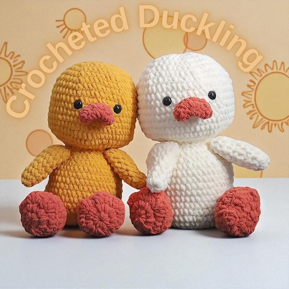 かぎ針編みのアヒルのパターン：アミグルミのアヒルの子のぬいぐるみ