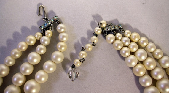 Mad Men Vintage Necklace Triple Strand Faux Pearl… - image 4