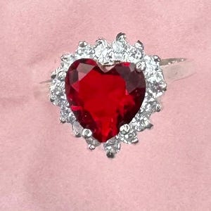 925 Sterling Silver Red Heart Ring