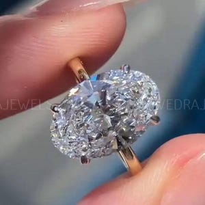 Anillo de compromiso de moissanita de corte ovalado con halo oculto doble de oro macizo, anillo de promesa, anillo de propuesta, regalo de aniversario o cumpleaños para ella.