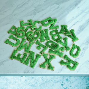 Parche bordado con letras de chenilla con purpurina dorada, bordado termoadhesivo de alfabeto, parche con nombre y letras DIY, parche termoadhesivo de letras