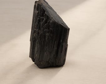 Giant Black Tourmaline Log 254 mm – Raw Schorl Crystal, Healing Stone | Black Tourmaline Crystal Raw Rough Crystal