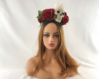 Skull King or Queen with Red Rose flowers Flower crown, floral headpiece, renaissance, flower hairpiece, day of the dead, Halloween