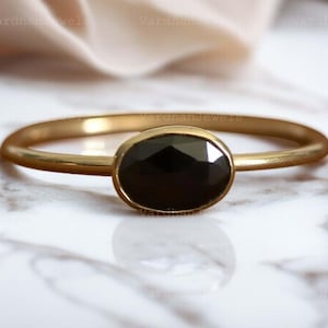 Vintage ovale zwarte onyx ring van 14 kt massief goud, minimalistische ring set edelsteen ring, december geboortesteen sierlijke belofte ring cadeau voor haar
