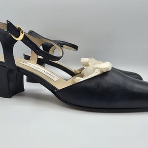 Etienne Aigner Size 7 Navy Sling Back Cap Toe High Heel Shoes Paulina 80s Vintage
