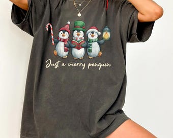 動物好きへのギフトにぴったりのキュートなクリスマスペンギンシャツ：Just A Merry Penguin Christmas スウェットシャツ