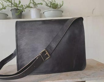 Bolso bandolera de cuero personalizado para hombre / Maletín para portátil / Maletín de viaje / Trabajo, oficina y uso diario