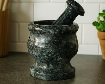 Handmade Marble Mortar and Pestle Set: Natural Stone Spice Grinder (10 x 11 cm)