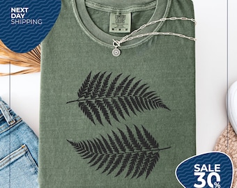 Comfort Colors® Fern Leaf Screen Print T-Shirt | Forest Green Nature Shirt | Cottagecore Botanical Tee | Eco Friendly Plant Mom Gift