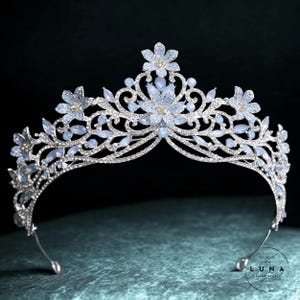 Silver Light Blue Floral Tiara Aquamarine Crystal Wedding Crown Princess Prom Quinceanera Pageant Bridal Headpiece Jewelry, Sky Blue Tiara