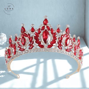 Rubinrot Kristall Braut Tiara, Goldhochzeitskrone, Luxus Strass Kopfschmuck, Prinzessin Königin Haar Cosplay Tiara, Brautjungfer Cz Tiara Krone