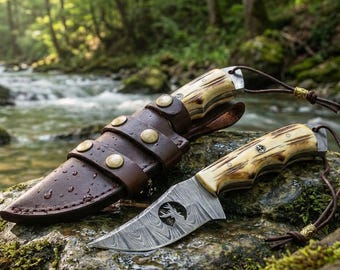 Couteau de chasse damas avec manche en palissandre et étui en cuir