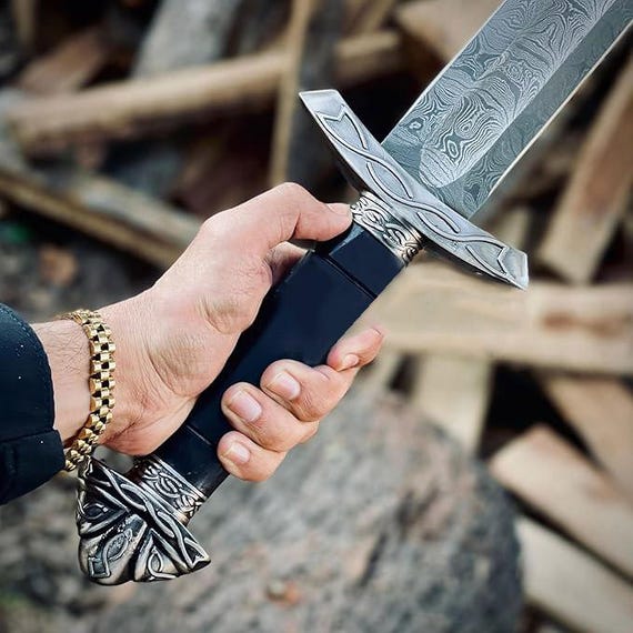 Hand Forged Northmen Damascus Steel Viking Sword:| Custom Engraved Gift for Him, Dad, or Groomsmen | Collectible Props Decors Blade for Men