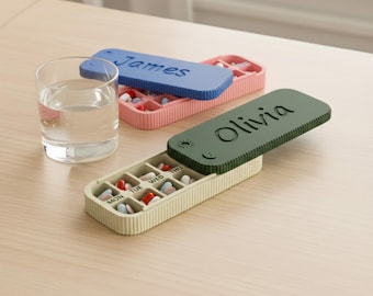 Personalized Weekly Pill Organizer with Custom Name, Travel Size 7 Day AM PM Pill Box with Lid, Cute Portable Medication Case for Purse