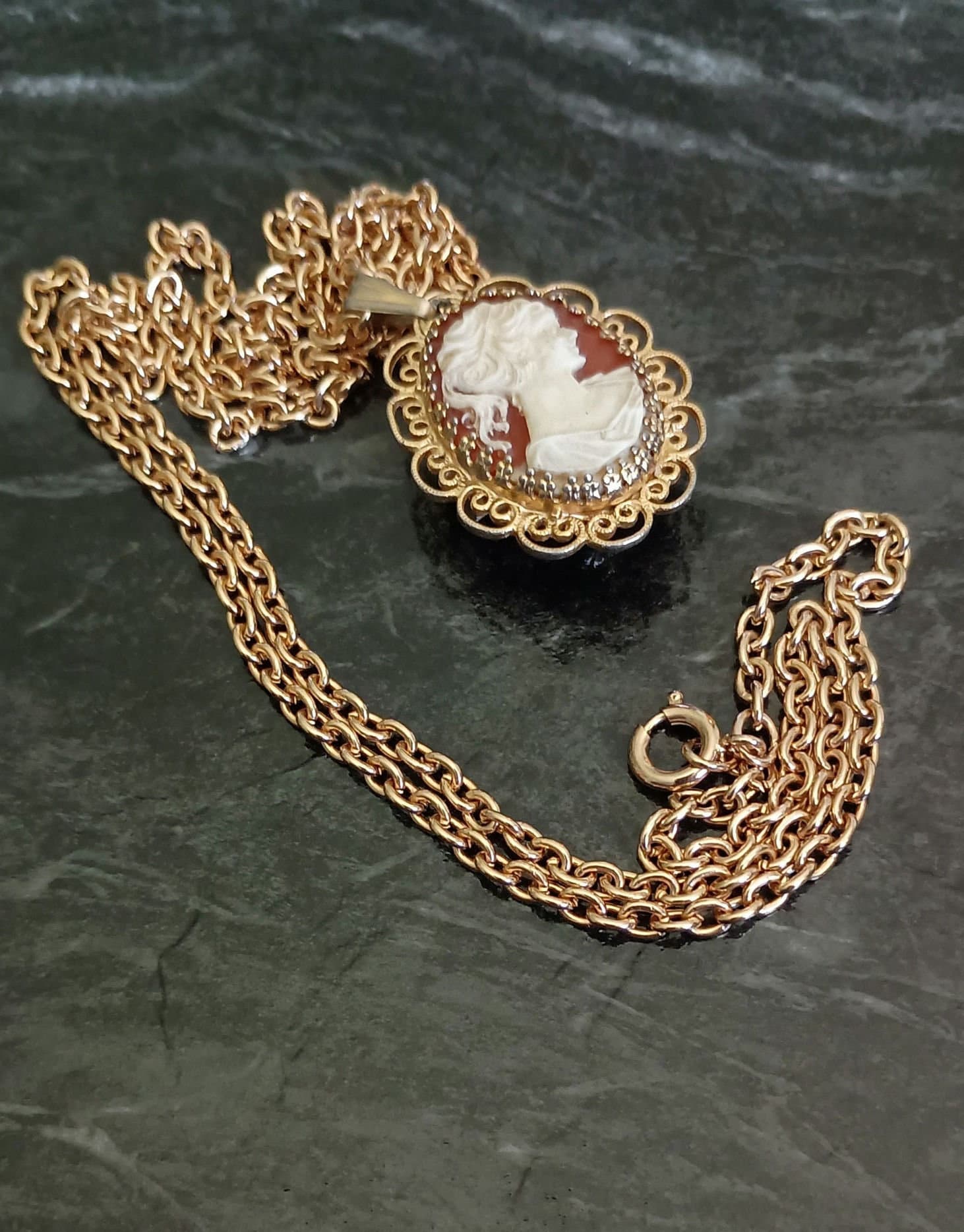 Vintage Andre Rivalle 17 Jewel Watch Avon Necklace Gold Tone Cameo Pendant Runs andre rivalle 17 jewels products for sale | eBay main image 3