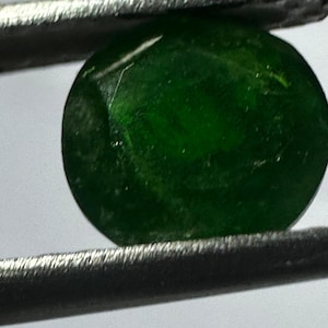 Garnet Demantoid Garnet Grossulare Garnet Round Shape Faceted Top color Gem quality Garnet 5.9 MM size 1.1 carat weight