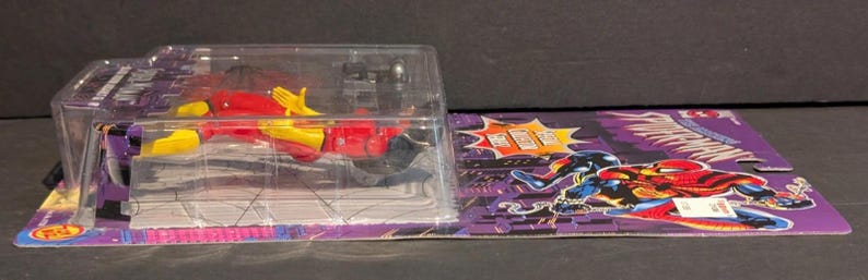 1996 Toy Biz Marvel The Amazing Spider-Man "Spider-Woman" Action Figure image 4