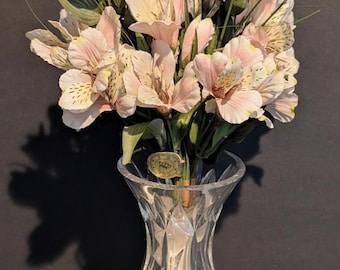 Waterford Crystal “Mother’s Day Vase” – 5th Edition 1999 #104797