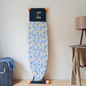 Grande housse de planche à repasser - Dos en feutre, cordon de serrage réglable, résistant à la vapeur, 55 x 140 cm, fait main - Aden Blue