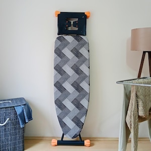 Strijkplankovertrek groot – met vilt, verstelbaar trekkoord, stoomvriendelijk, 55 x 140 cm, handgemaakt - Aura