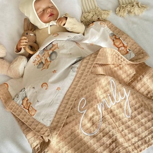 Personalisierte Babydecke mit Namen - Musselin Decke, bestickte Kinderwagendecke, Neugeborenengeschenk, Babypartygeschenk, personalisierte Decke
