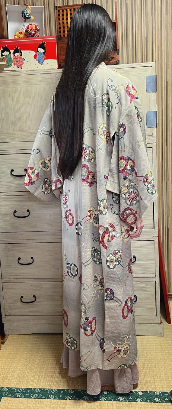 Japanese NAGAJUBAN | vintage kimono under-robe | pure silk| kimono fabric | For patchwork, crafts, arts
